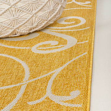 Maribel Traditional Classic All-Over Scroll Area Rug